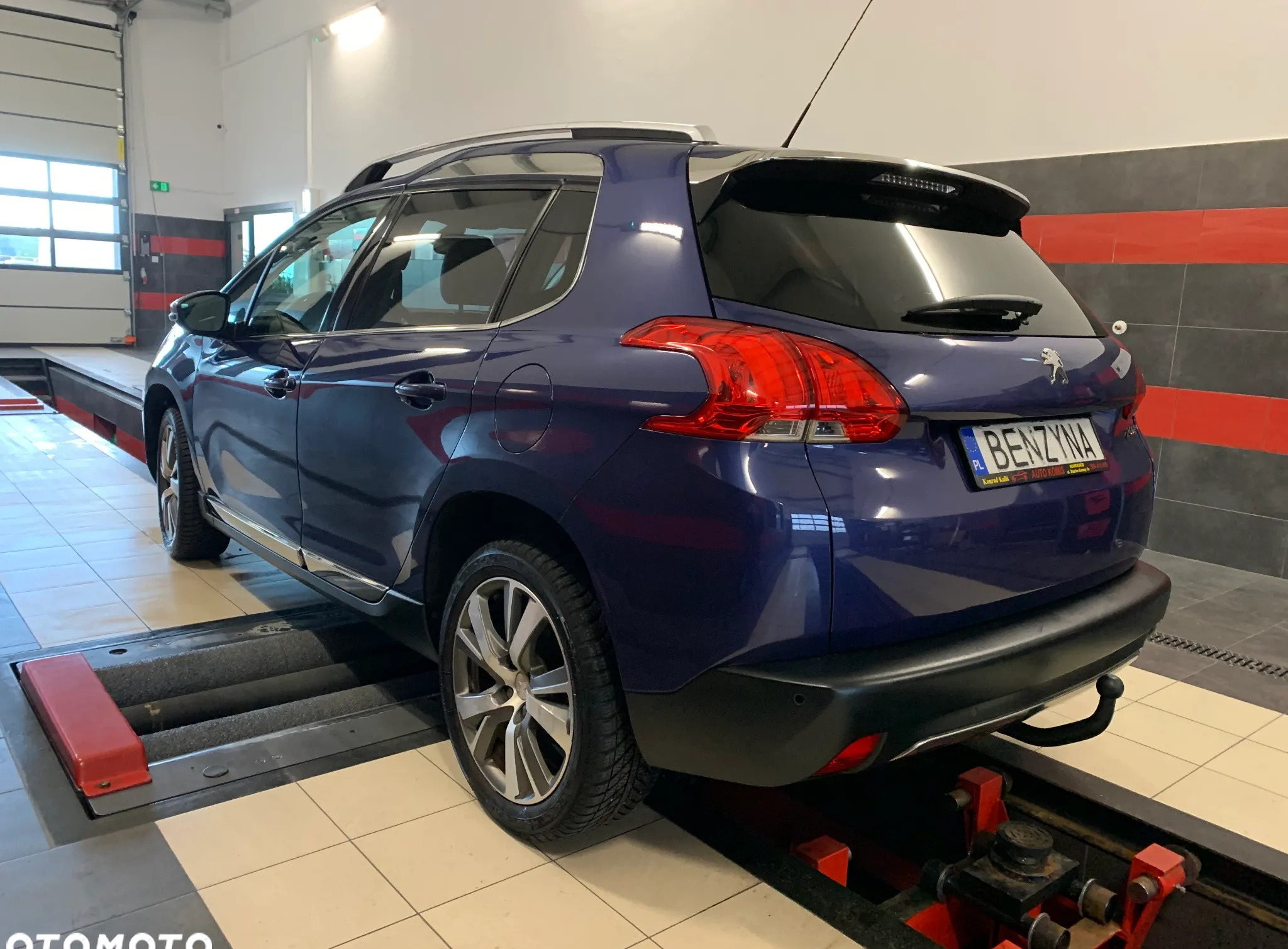 Peugeot 2008 cena 31900 przebieg: 219000, rok produkcji 2013 z Łuków małe 137